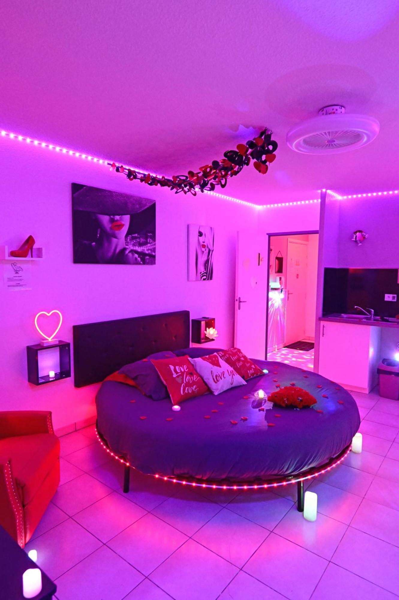 Love Room A Deux Pas De L'Ocean Avec Hammam, Sauna Et Bain A 2 :-) Biscarrosse Eksteriør billede